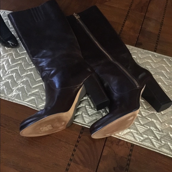 Boots - Picture 2 of 5